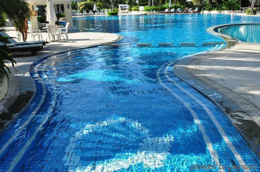 Palm Beach Resort & Spa Sanya Bagian luar foto